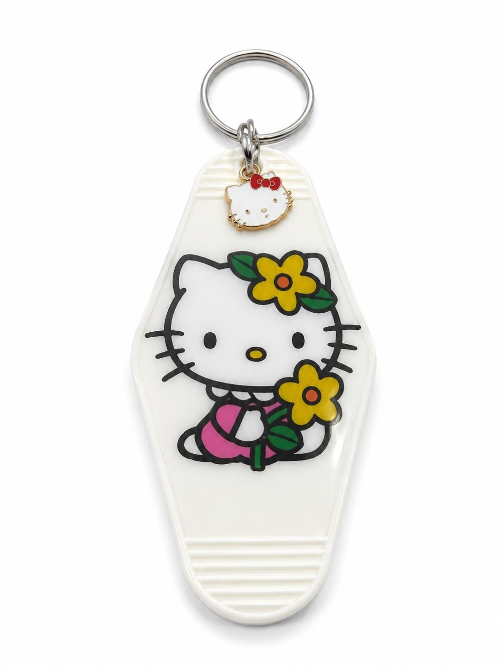 Handmade Retro Floral Cartoon White Cat Motel Keychain Resin Charm